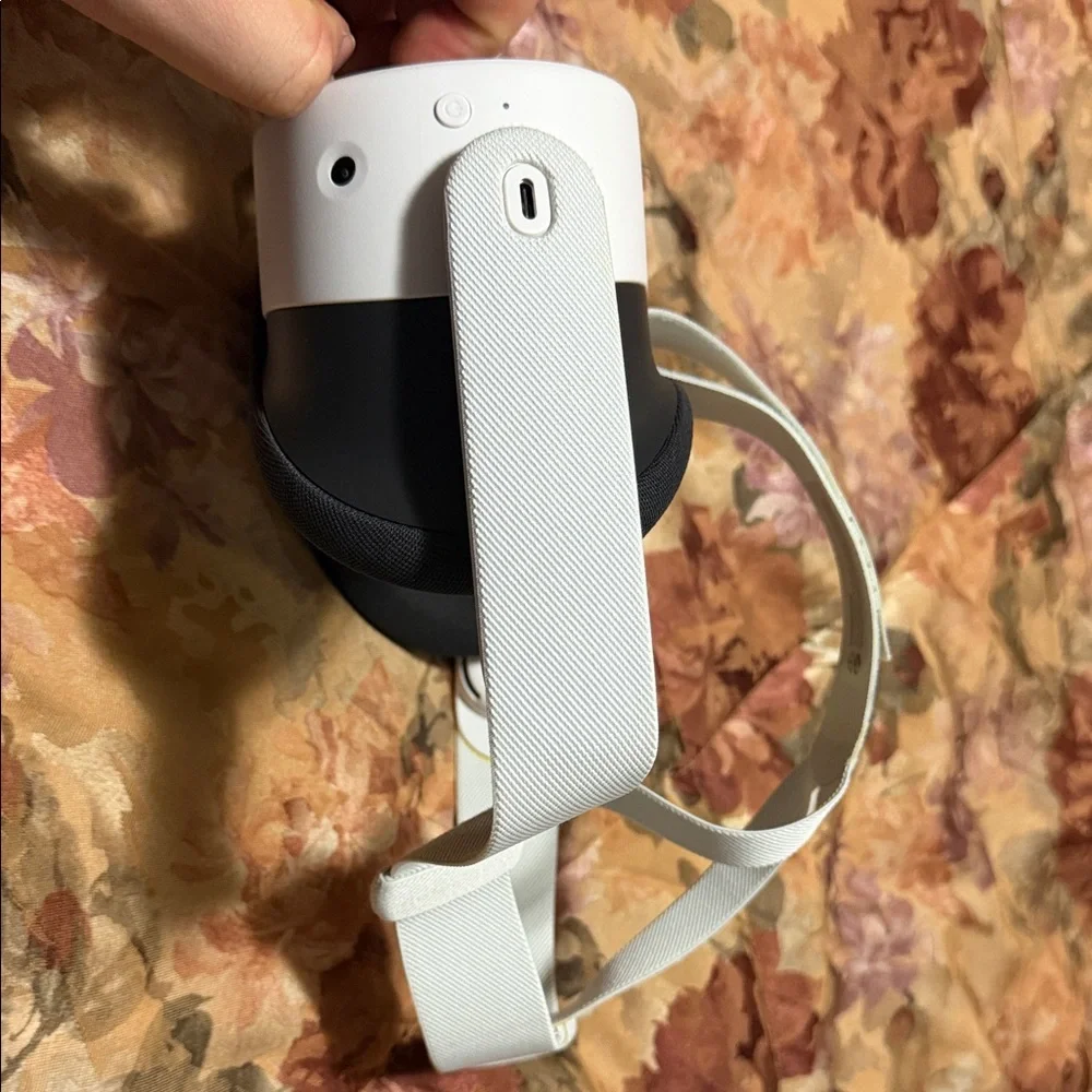 VR Headset and Controllers - White and Black